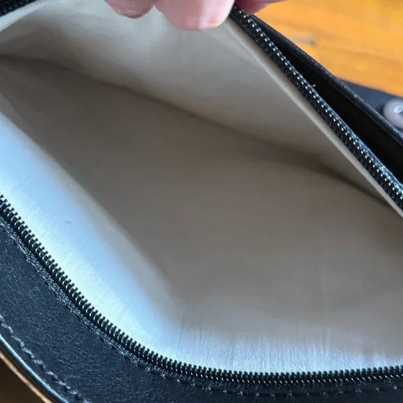 Genuine Leather Made in Italy Messenger Bag